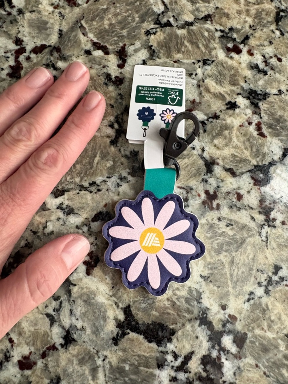 Aldi Quarter holder (flower)